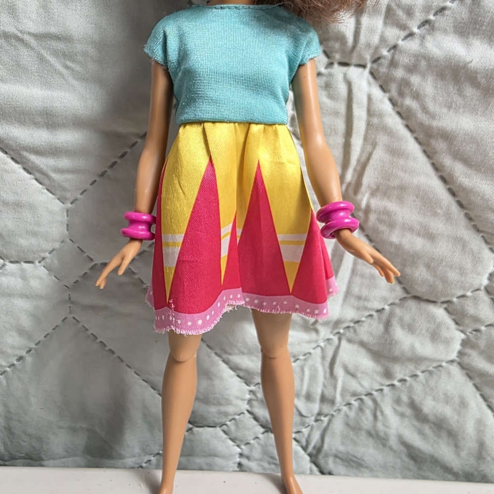 Barbie Kids Fashion Doll in Teal Top and Pink-Yellow Skirt Flexible Legs - Picture 6 of 7